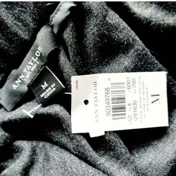 💥NWT💥 ANN TAYLOR SILVER SEQUIN KNIT SKIRT SZ M - Picture 7 of 8